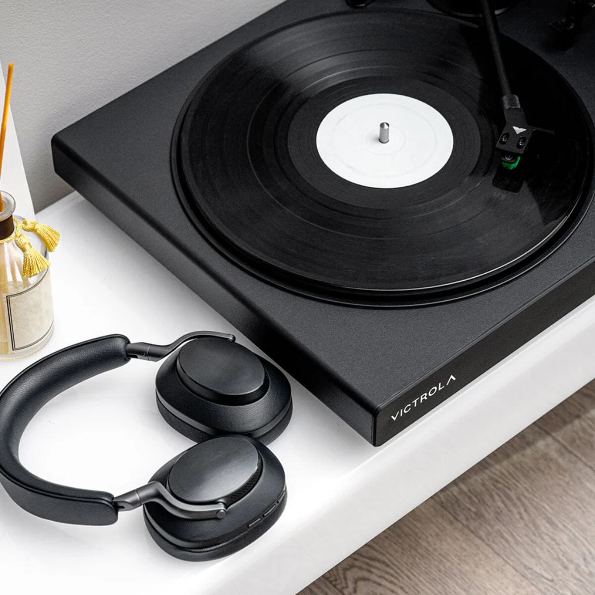 Victrola Hi-Res Onyx Bluetooth Turntable - Manual